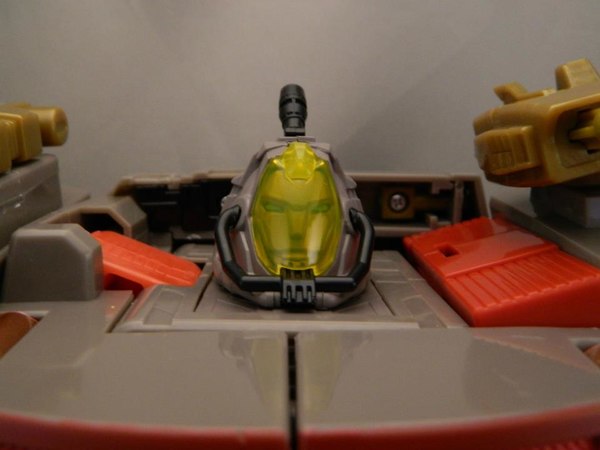 Transformers Year Of The Snake Platinum Edition Omega Supreme  (35 of 48)